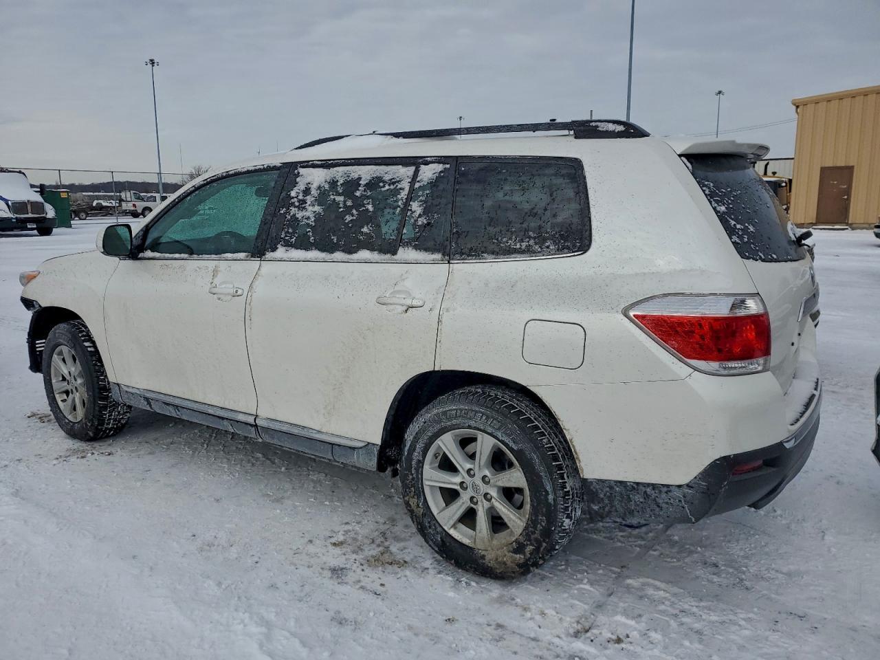 2013 TOYOTA HIGHLANDER