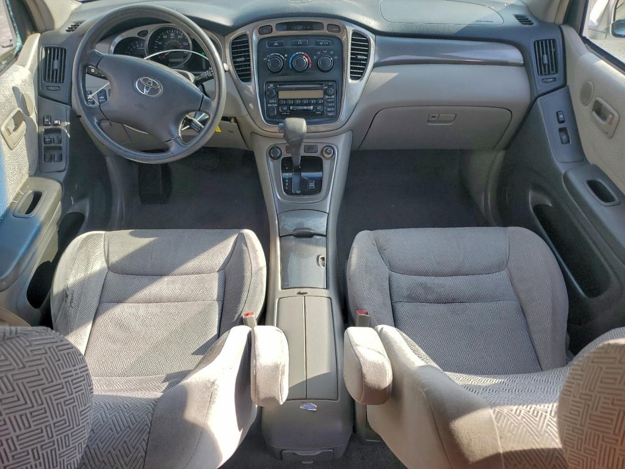 2003 TOYOTA HIGHLANDER
