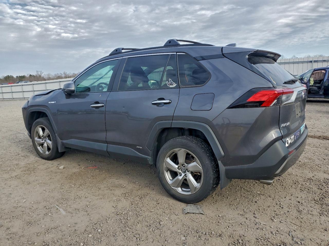 2020 TOYOTA RAV4