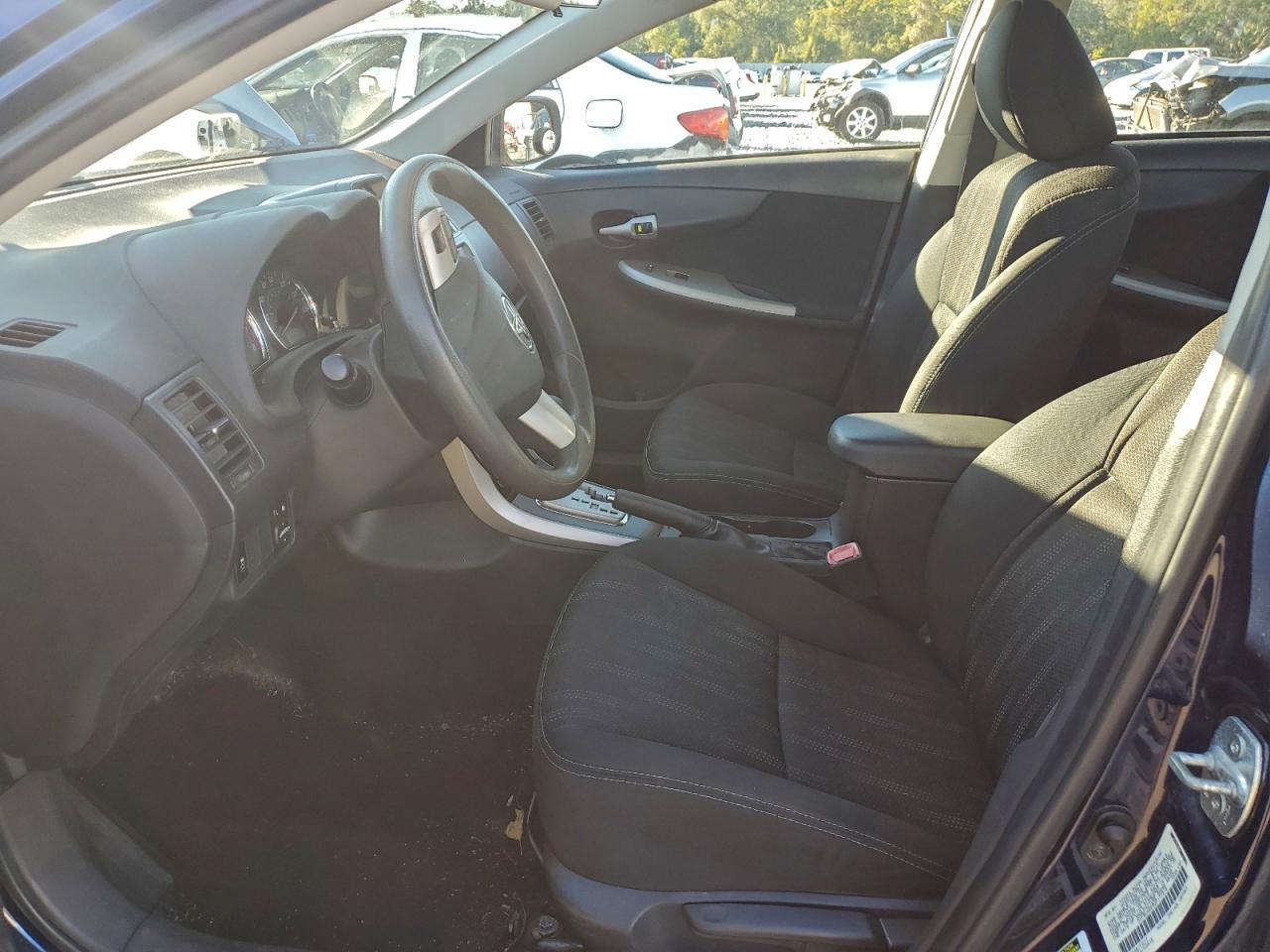 2013 TOYOTA COROLLA