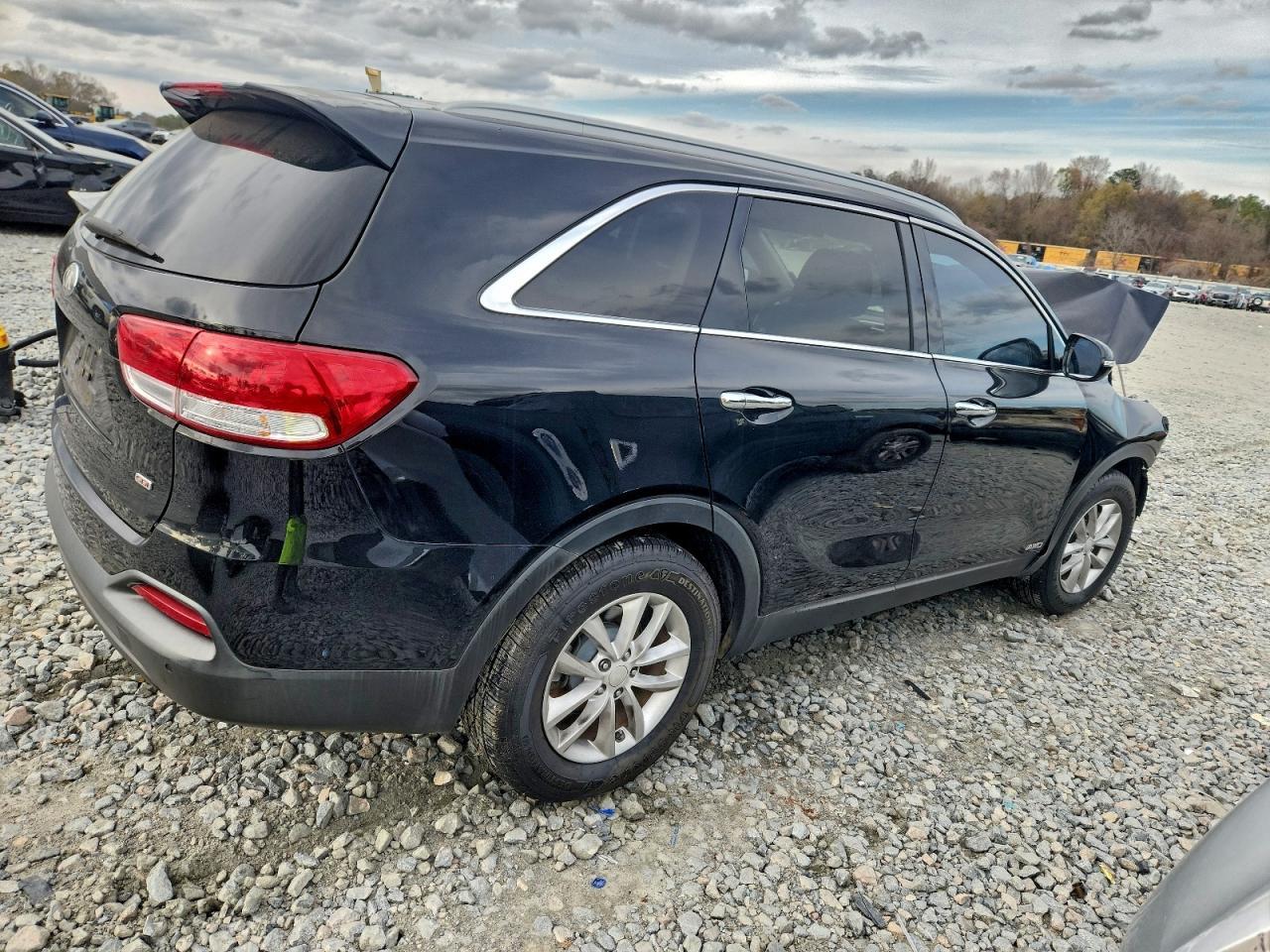 2016 KIA SORENTO