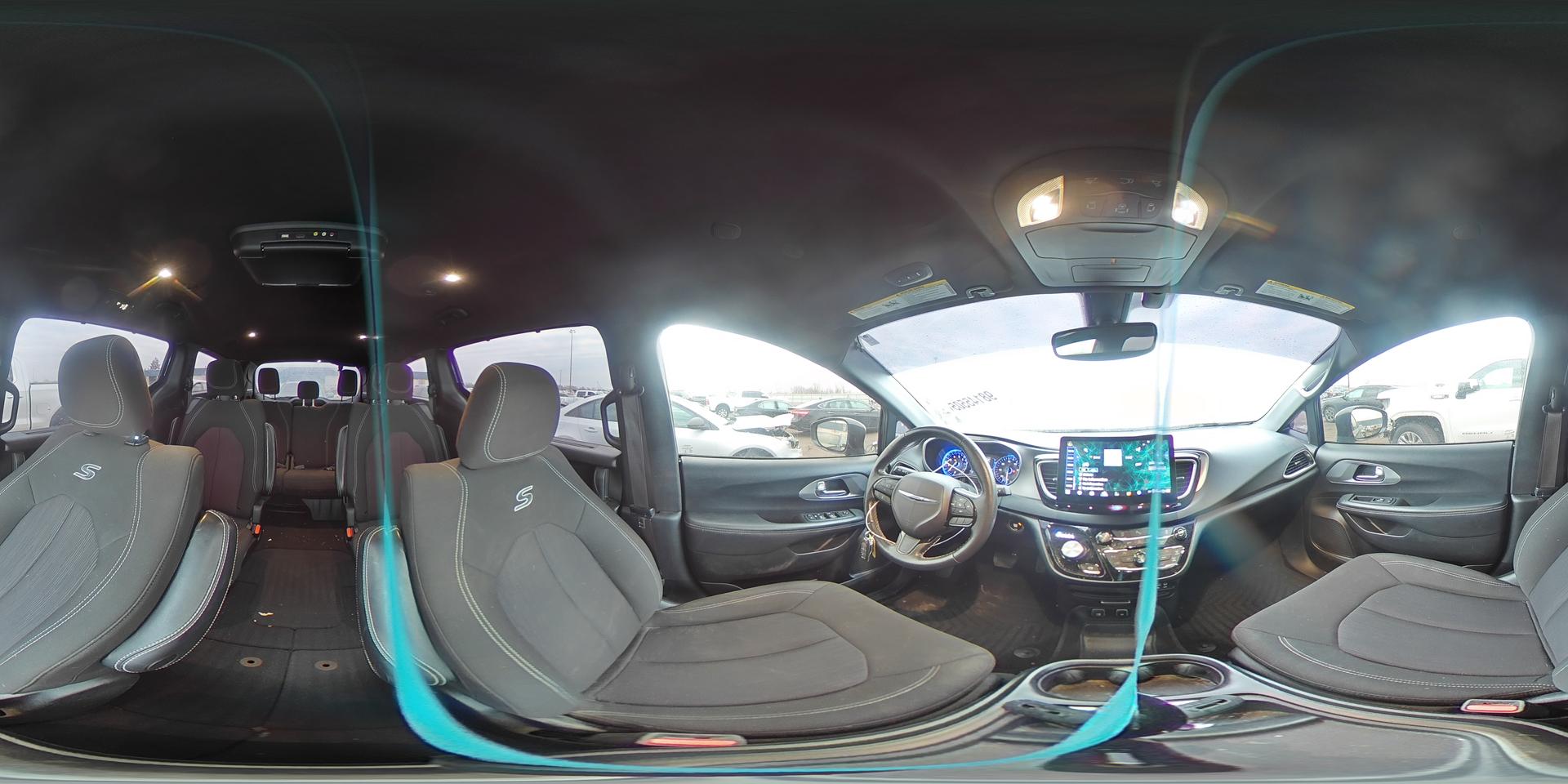 2020 CHRYSLER Pacifica