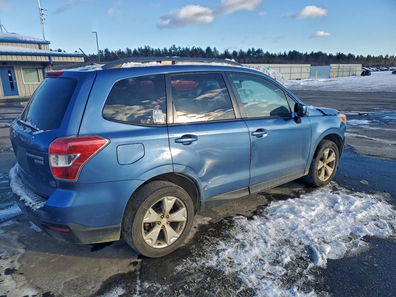 2015 SUBARU FORESTER