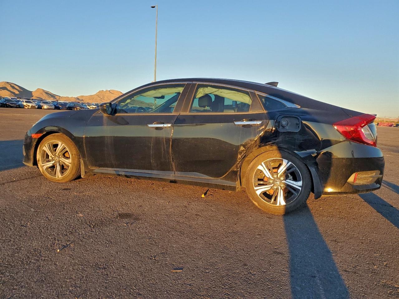 2016 HONDA CIVIC