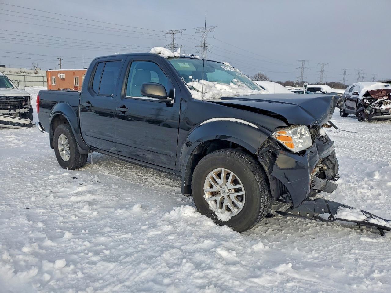 2016 NISSAN Frontier