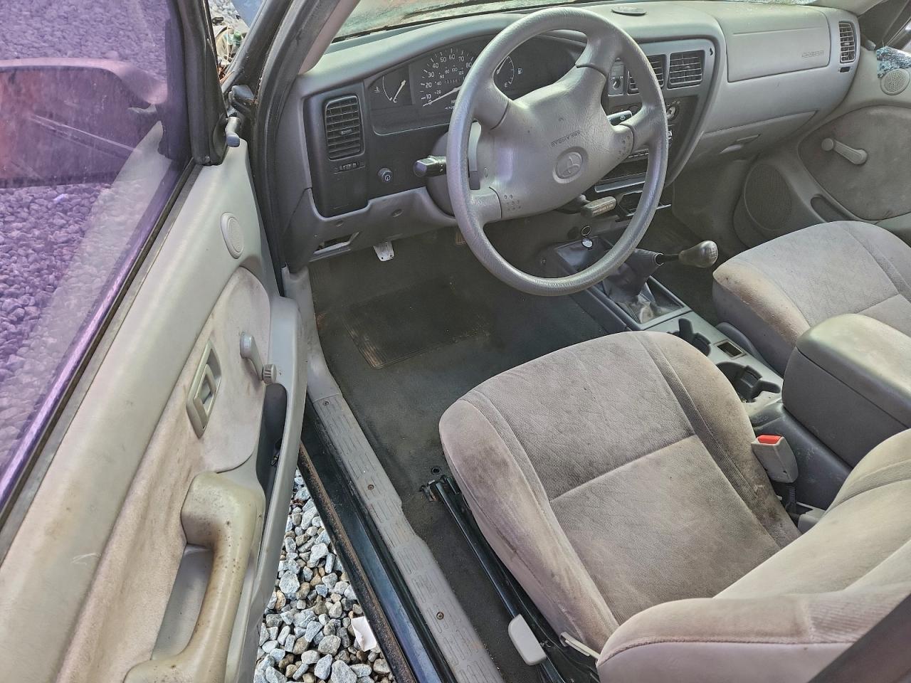 2001 TOYOTA TACOMA