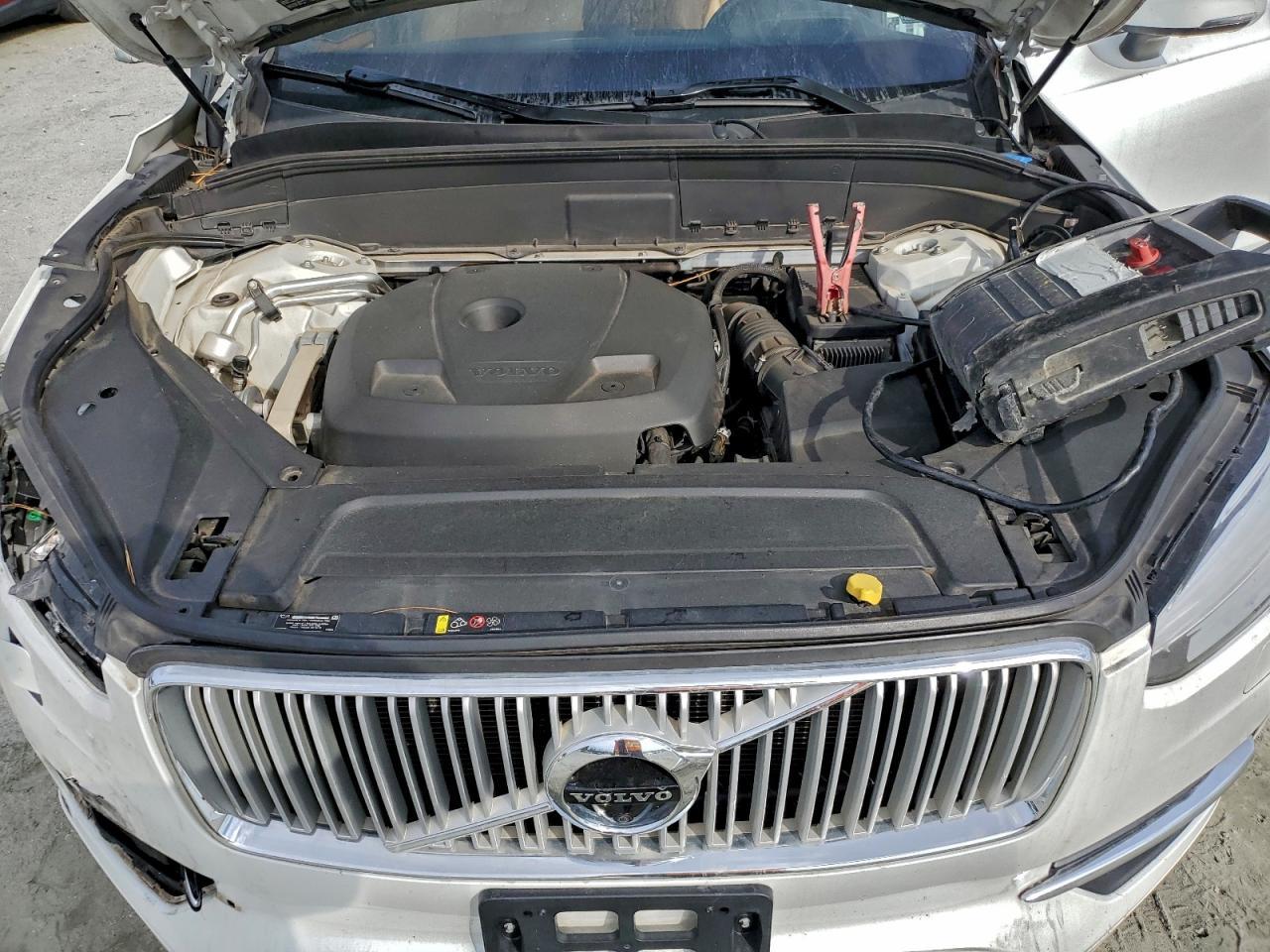 2018 VOLVO XC90