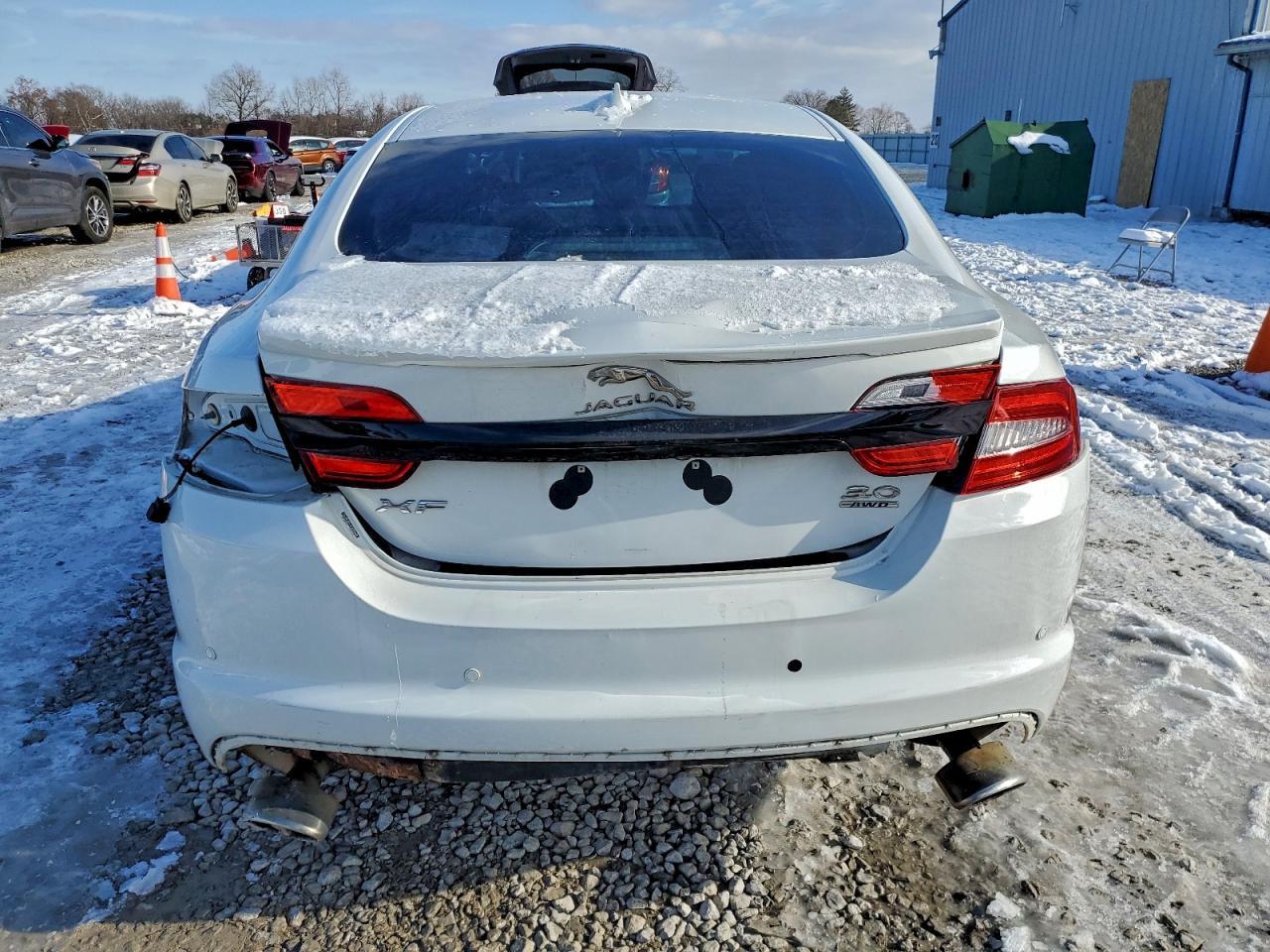 2015 JAGUAR XF