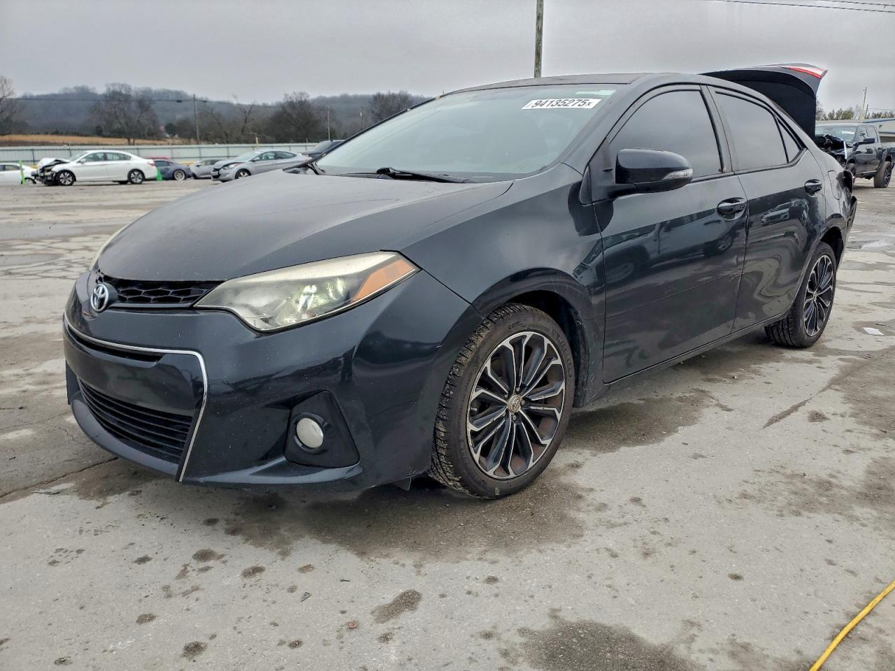 2015 TOYOTA COROLLA