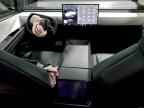 2024 TESLA Cybertruck