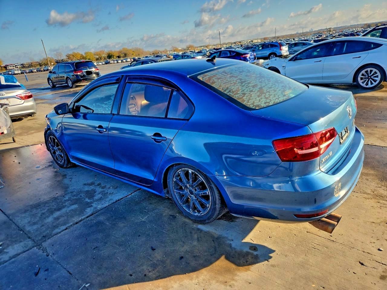2015 VOLKSWAGEN JETTA