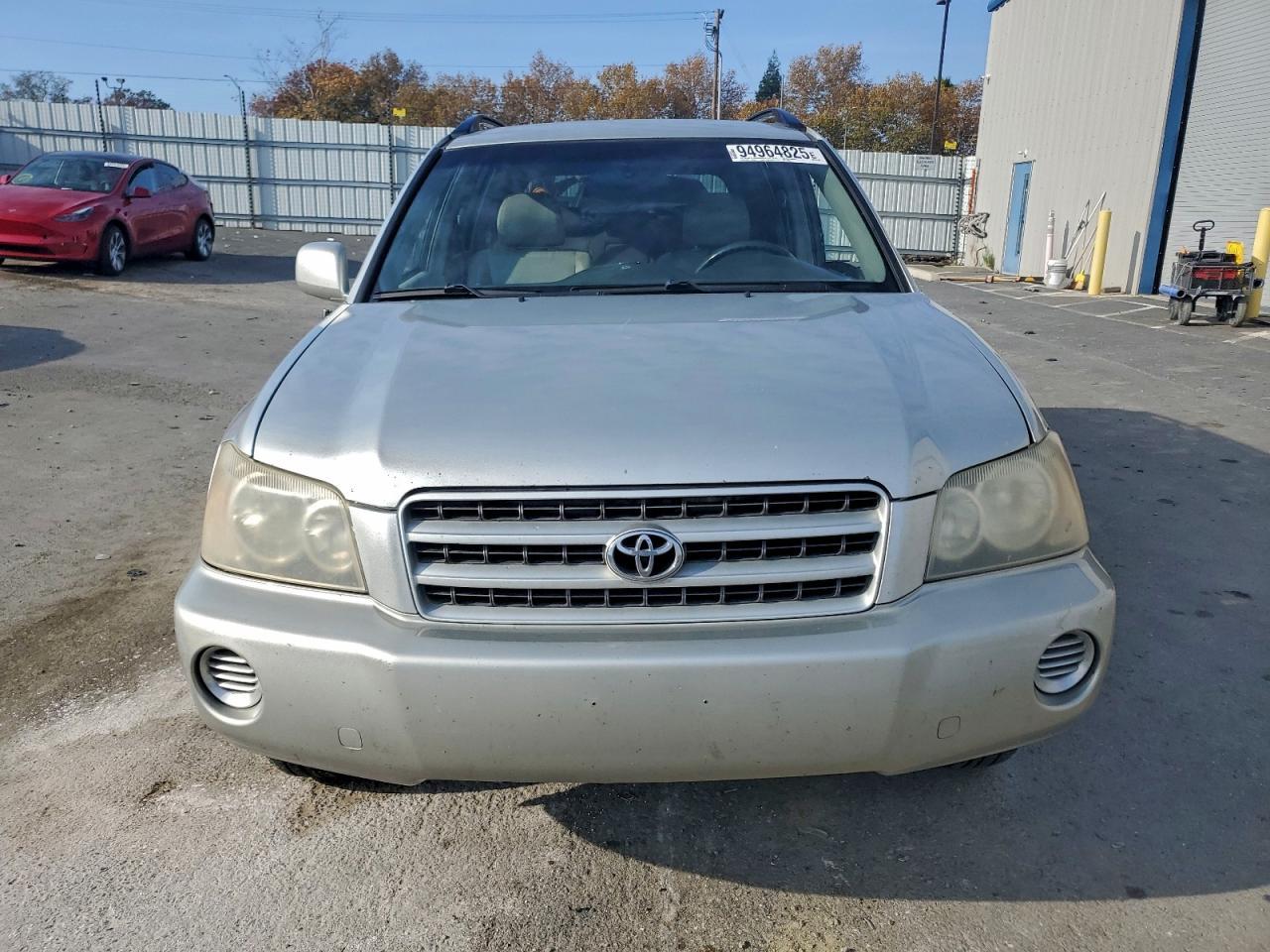 2003 TOYOTA HIGHLANDER