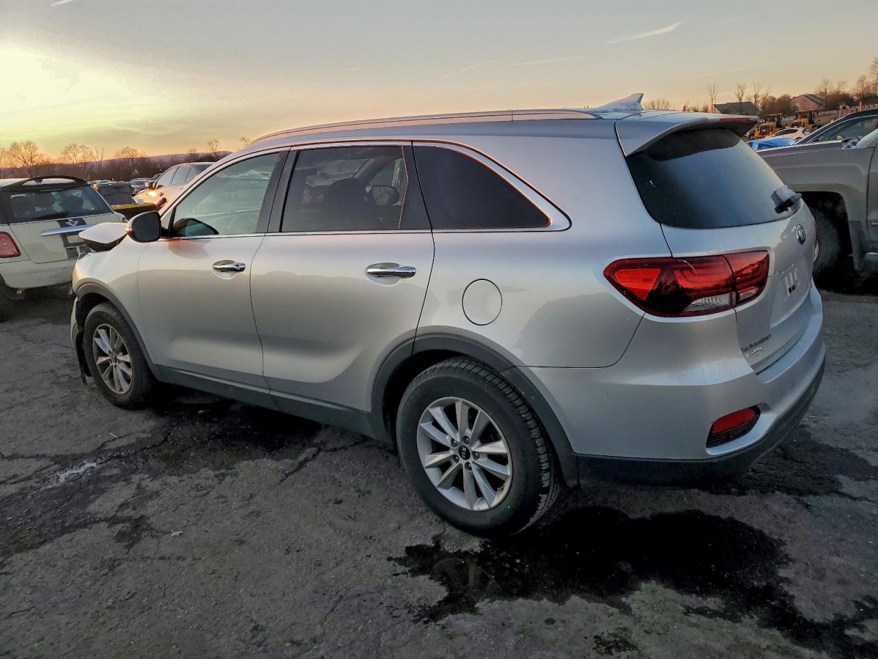 2019 KIA SORENTO