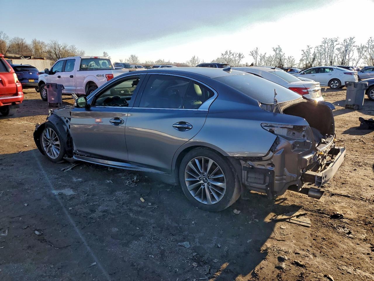 2018 INFINITI Q50