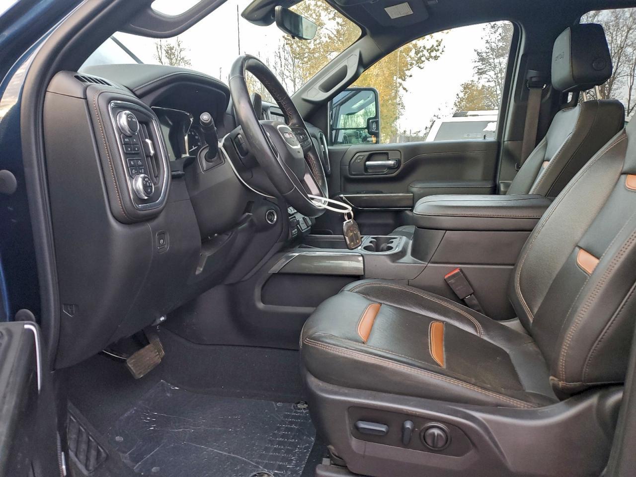 2023 GMC Sierra