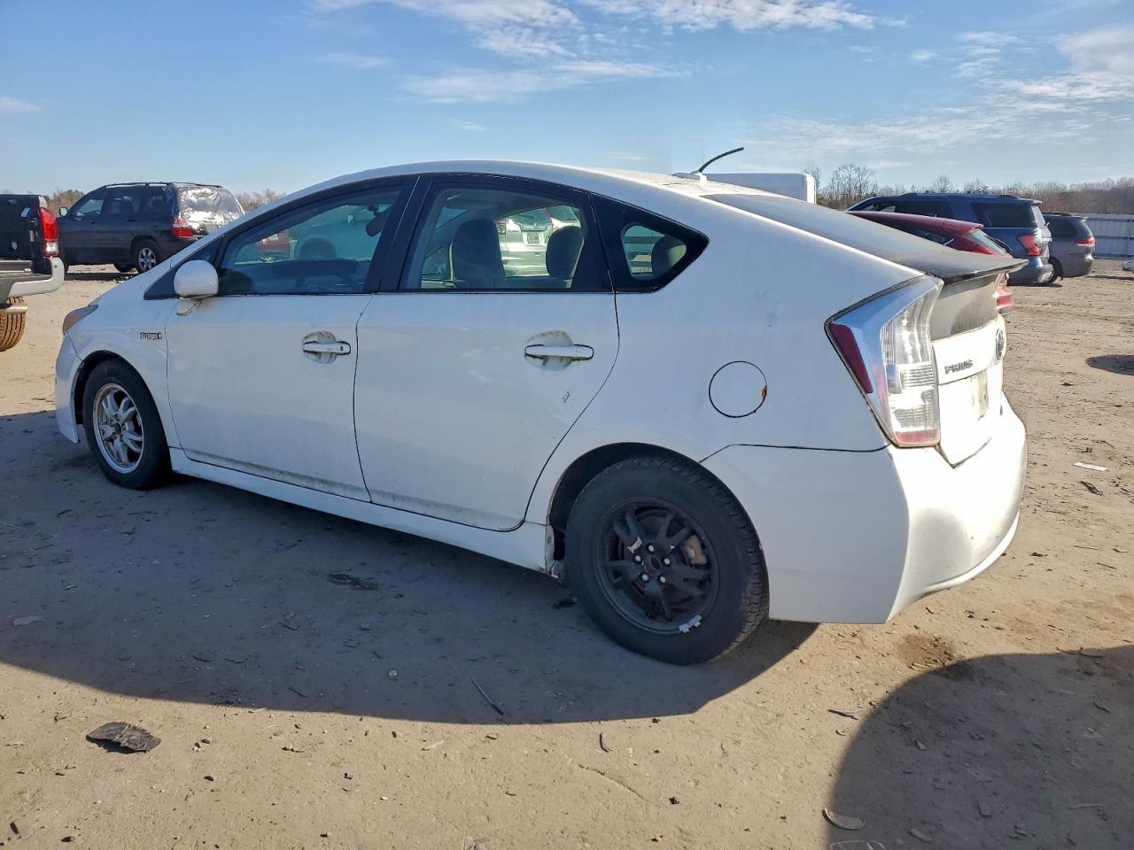 2011 TOYOTA PRIUS