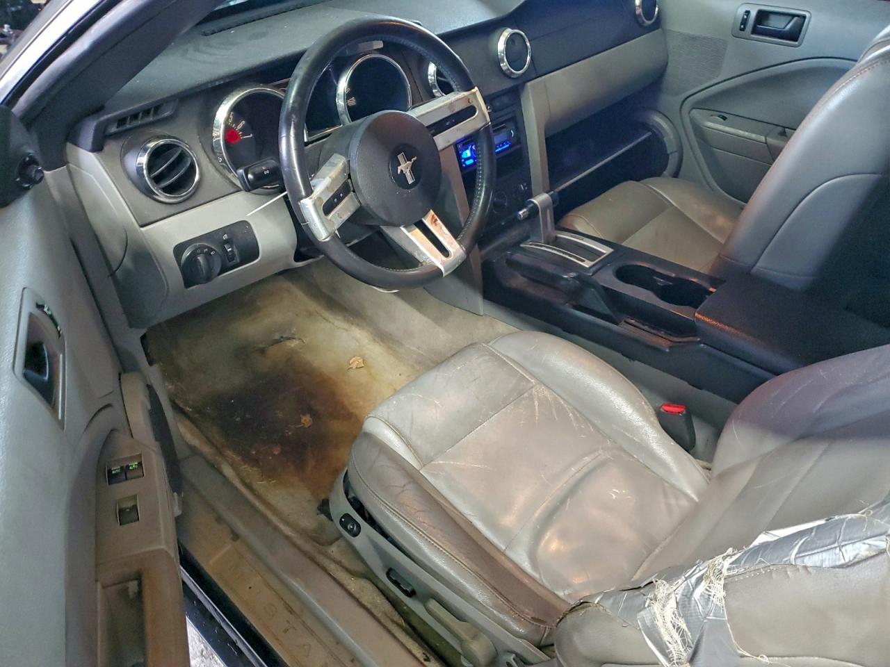 2006 FORD MUSTANG