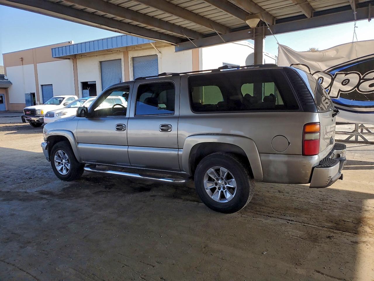 2003 CHEVROLET Suburban