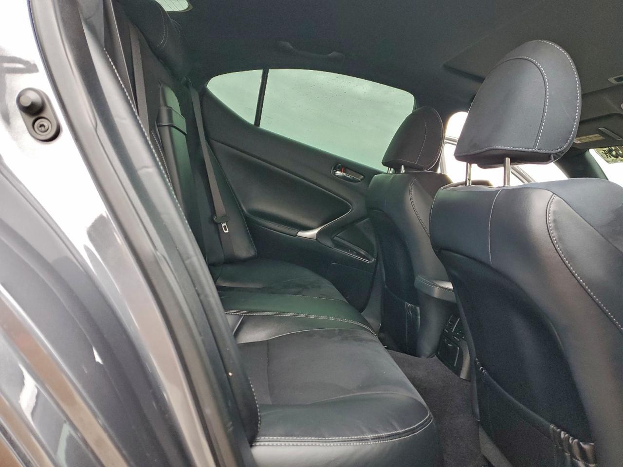 2012 LEXUS IS 250