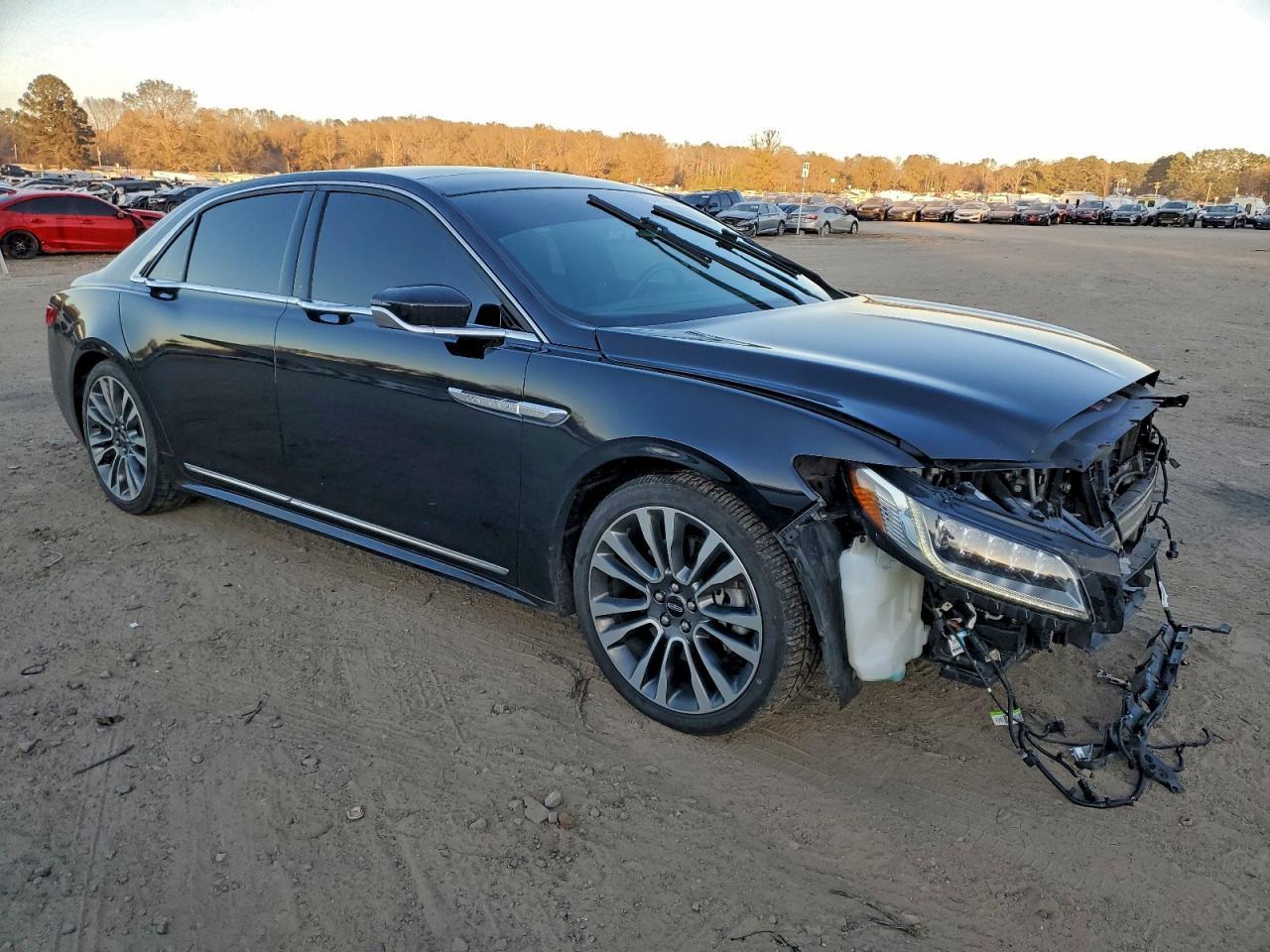 2017 LINCOLN Continental
