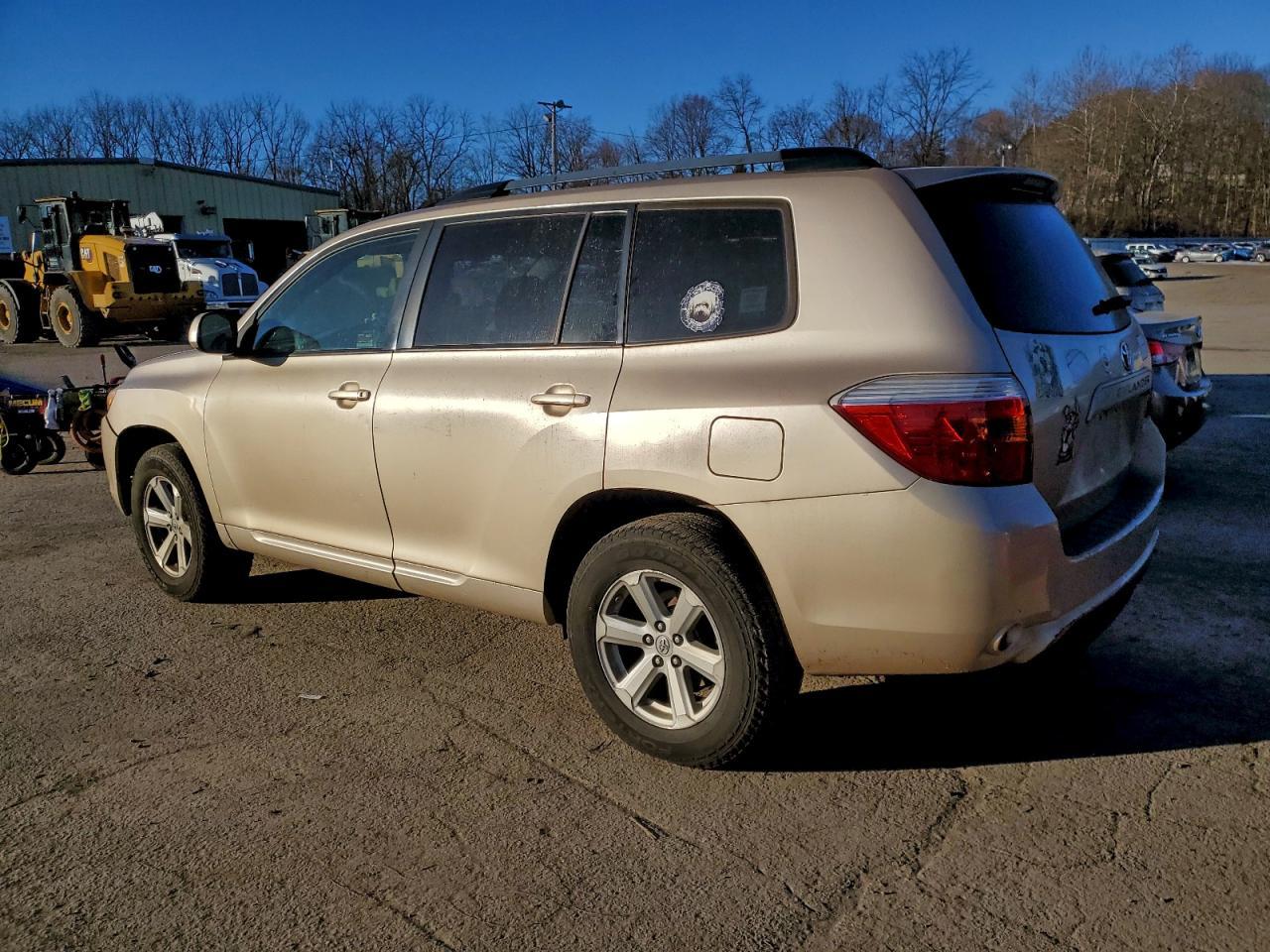 2010 TOYOTA HIGHLANDER