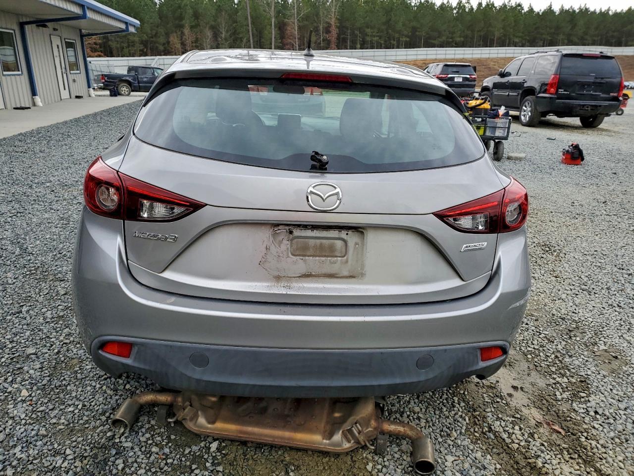 2015 MAZDA 3