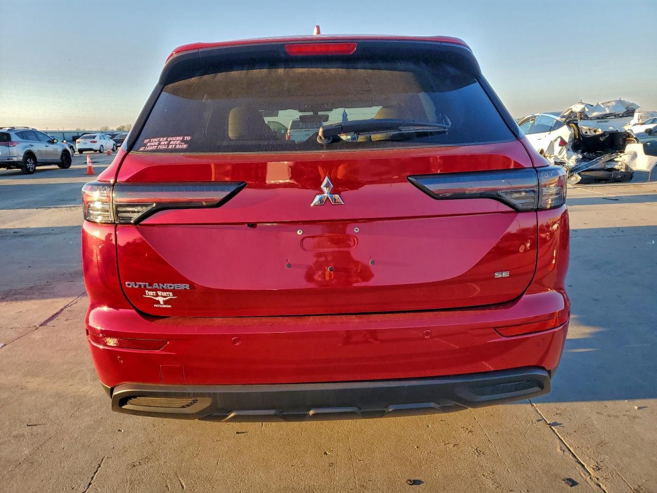 2025 MITSUBISHI outlander