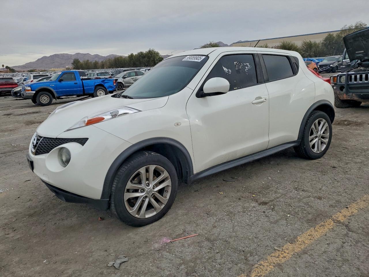 2013 NISSAN Juke