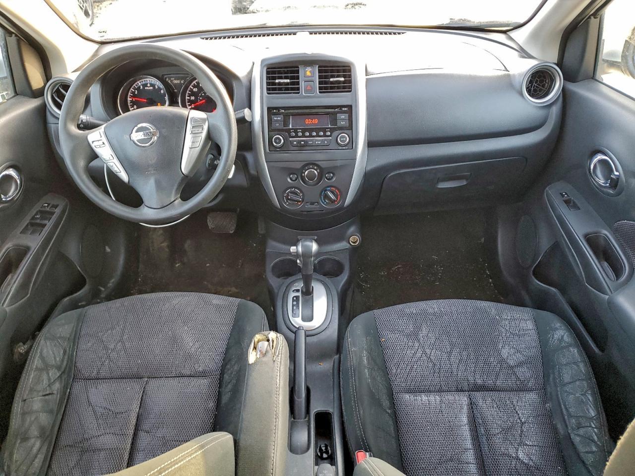 2017 NISSAN VERSA