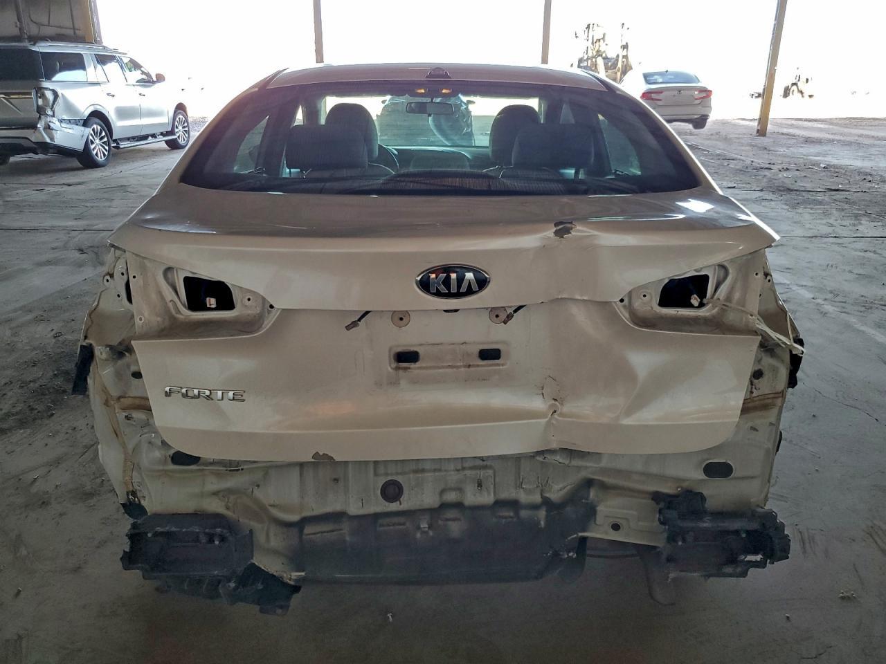 2017 KIA FORTE