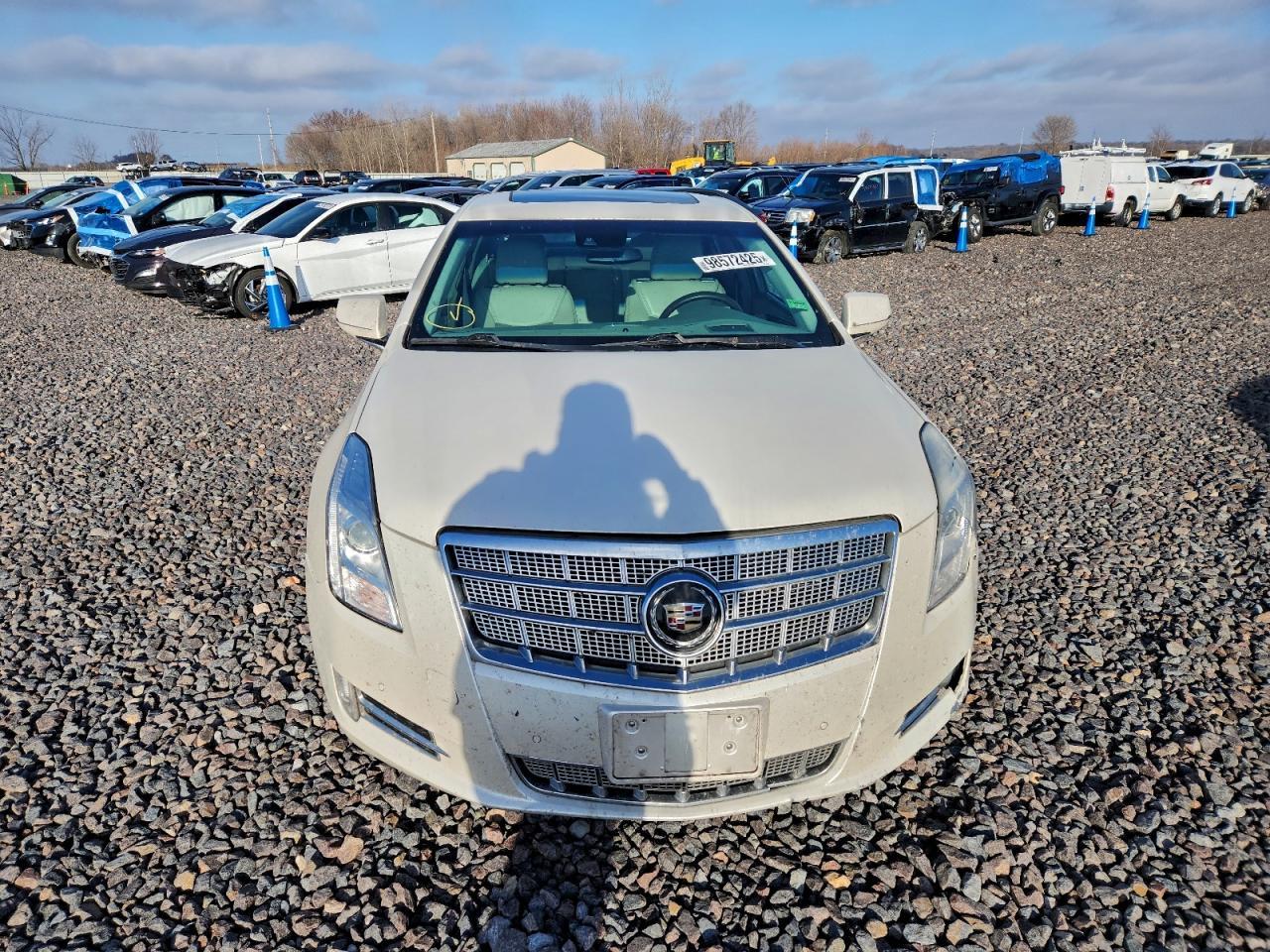 2015 CADILLAC XTS