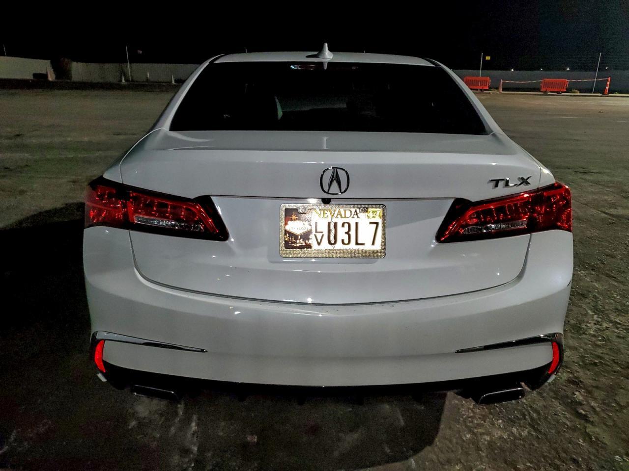 2018 ACURA TLX