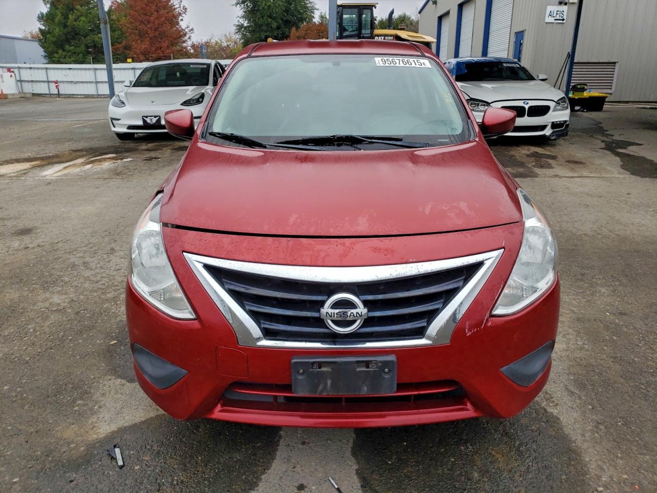 2018 NISSAN VERSA