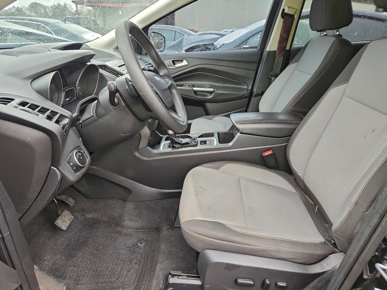 2017 FORD ESCAPE