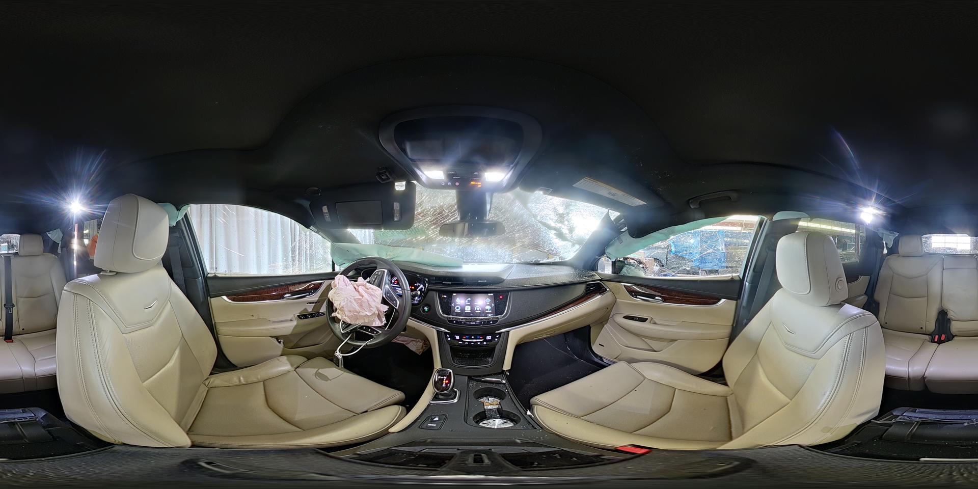 2017 CADILLAC XT5