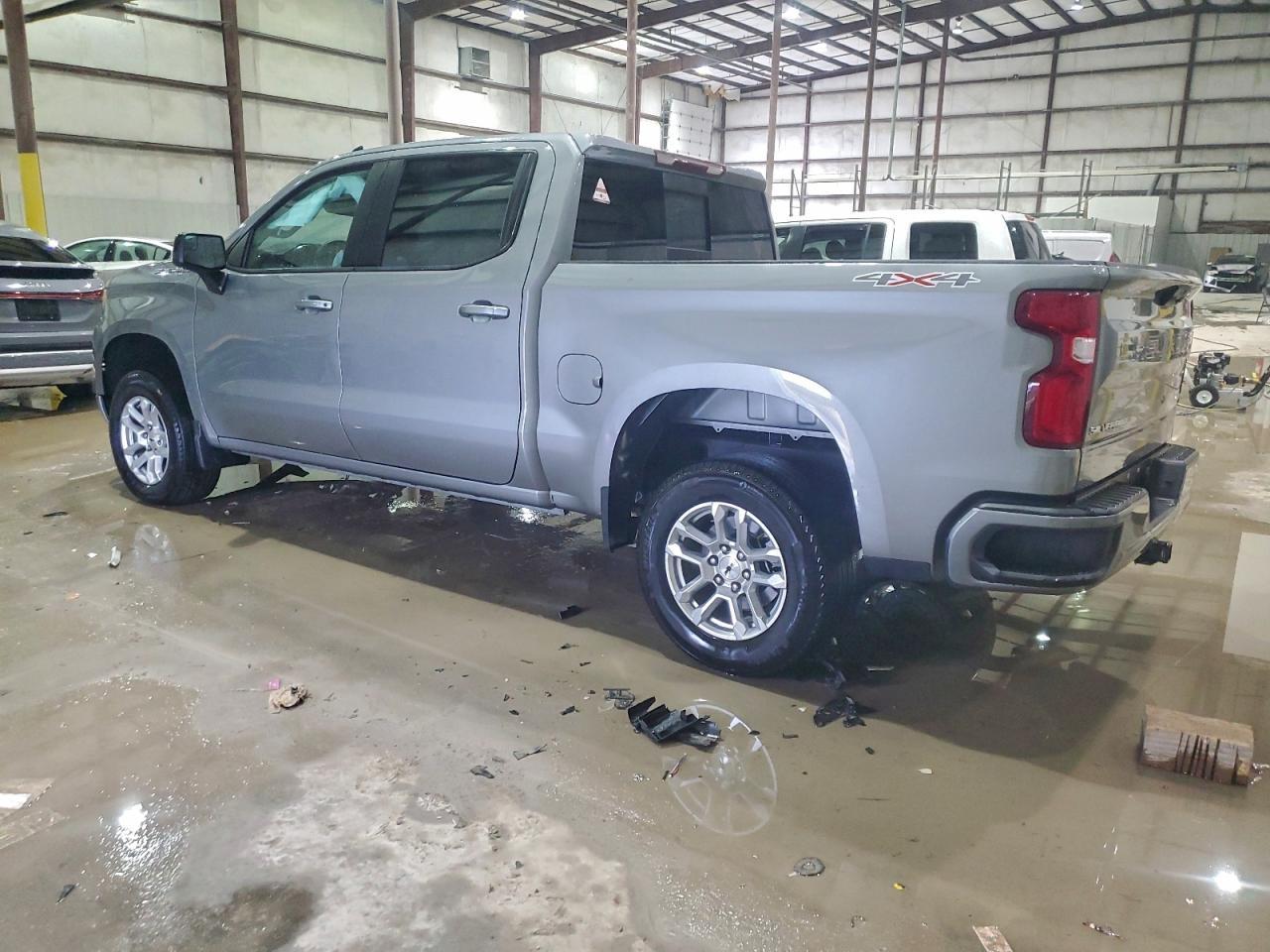 2023 CHEVROLET Silverado