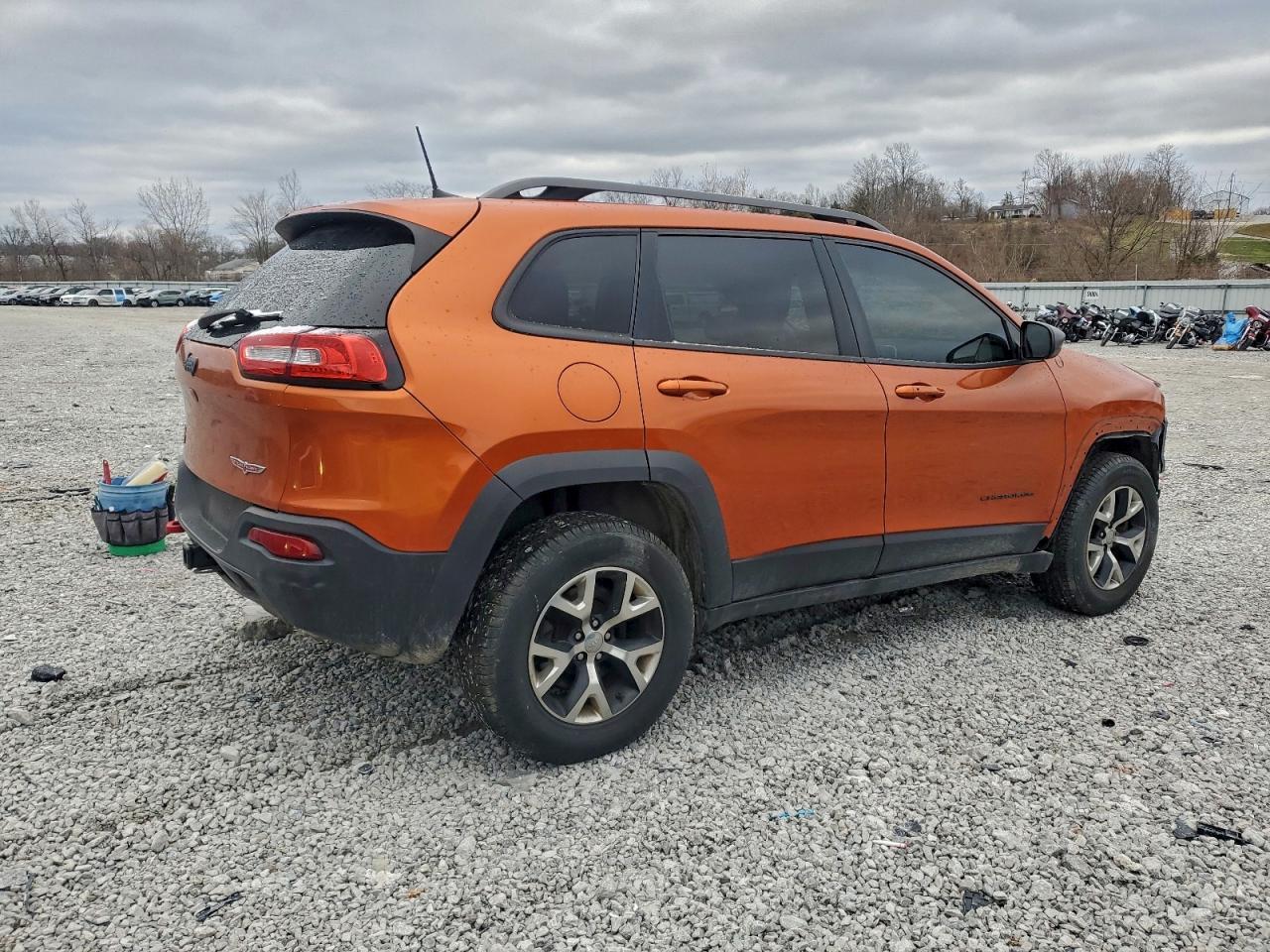 2016 JEEP CHEROKEE