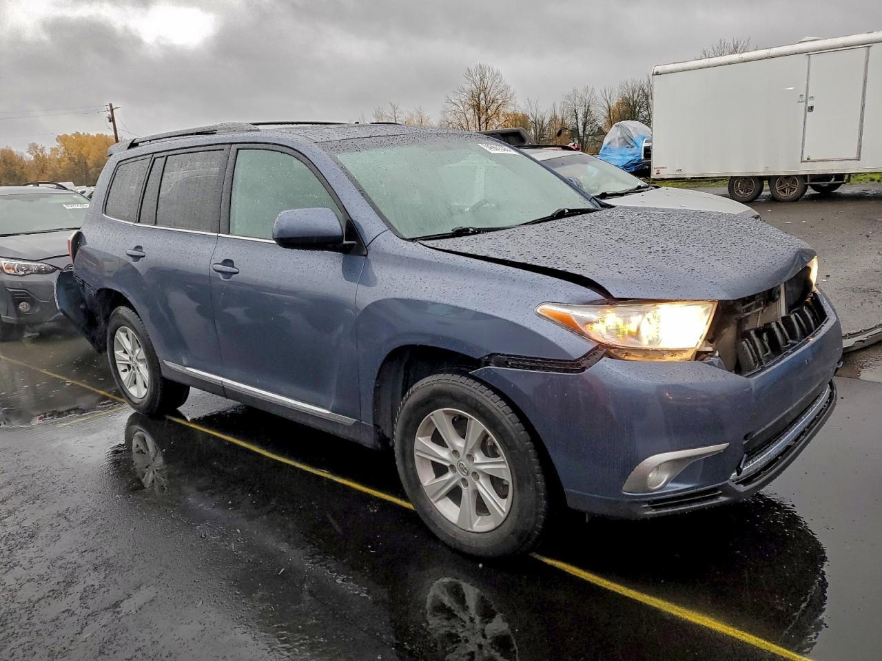 2012 TOYOTA HIGHLANDER
