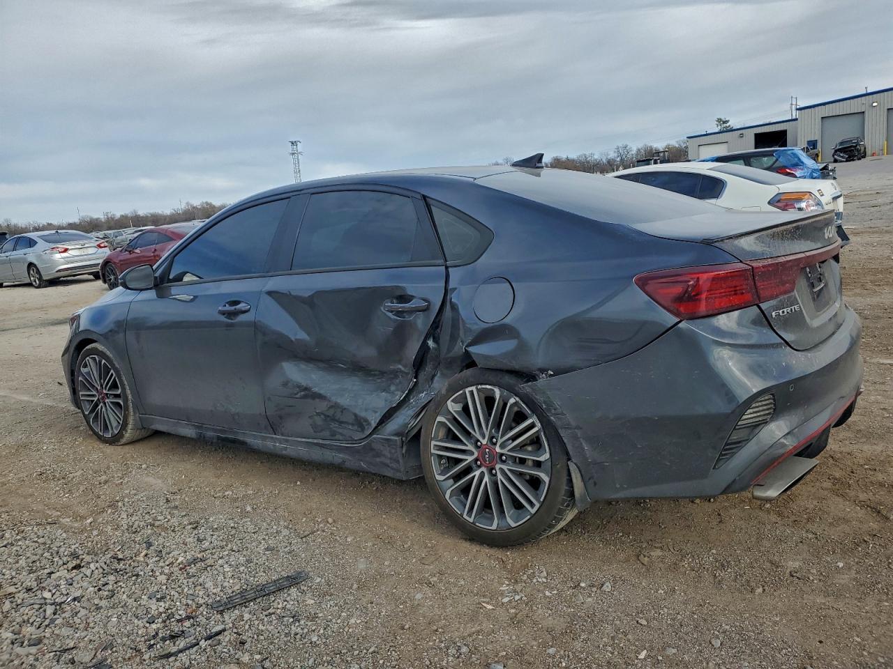 2023 KIA FORTE