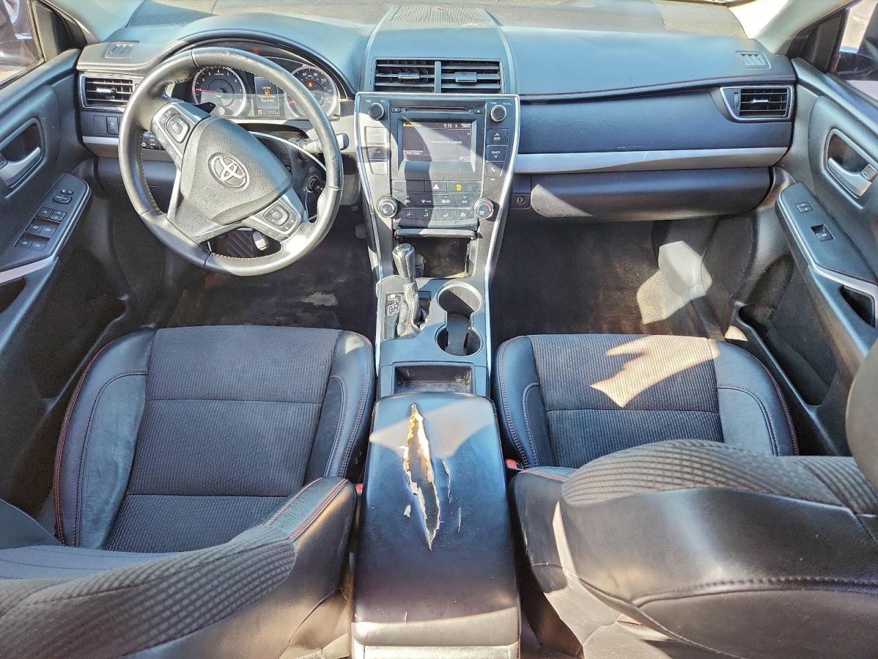2017 TOYOTA CAMRY