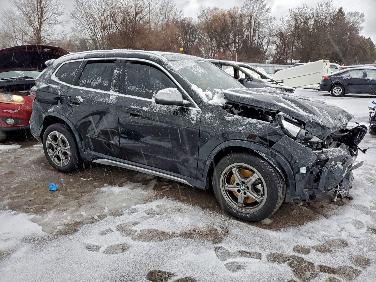 2023 BMW X1