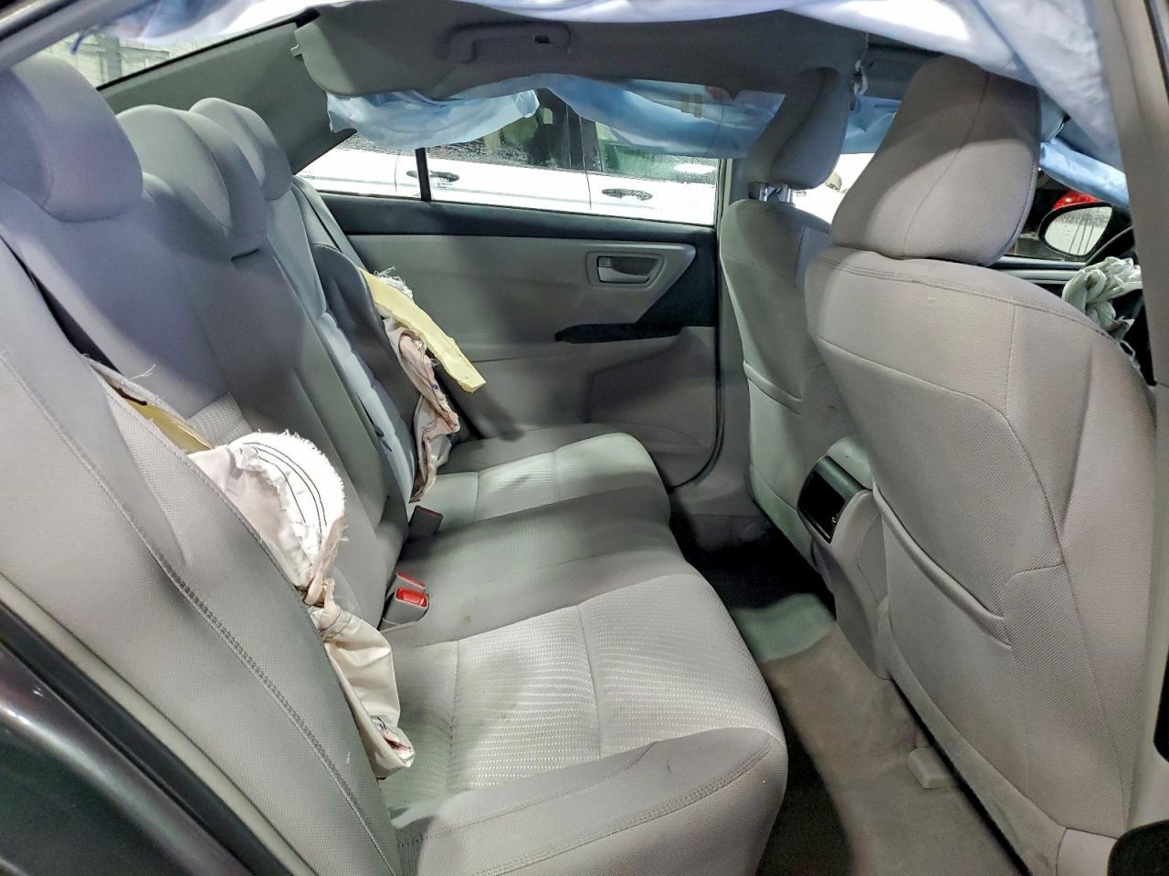 2017 TOYOTA CAMRY