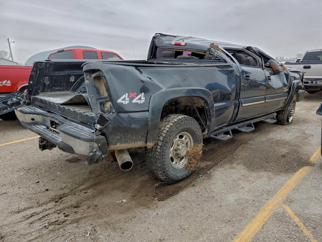 2004 CHEVROLET Silverado