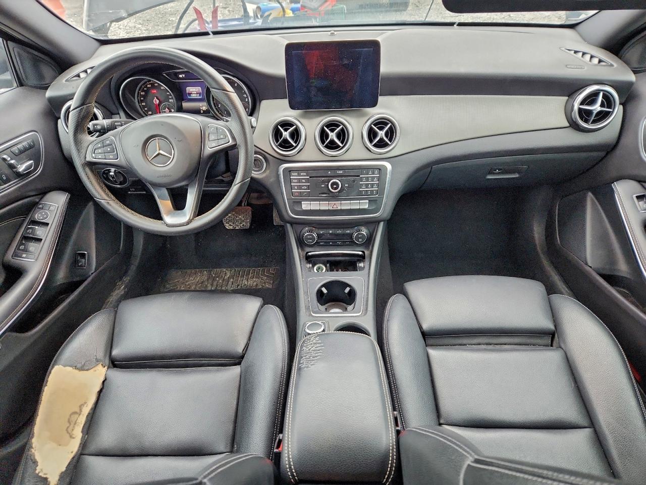 2018 MERCEDES-BENZ GLA-Class