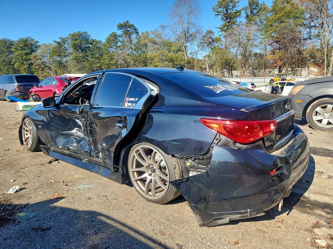 2016 INFINITI Q50