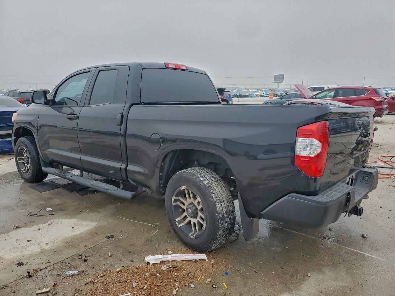 2016 TOYOTA TUNDRA