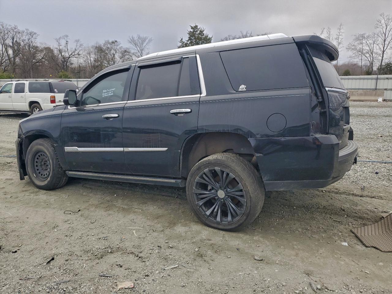 2016 CADILLAC ESCALADE