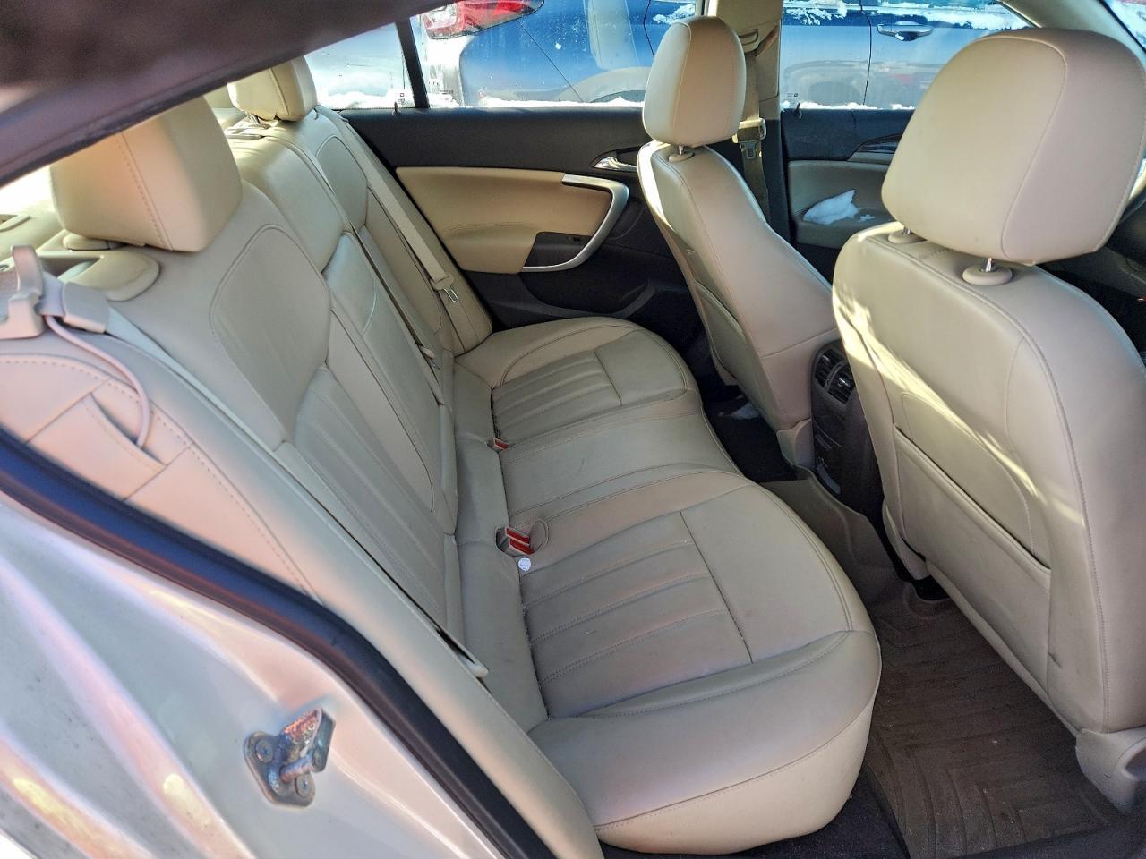 2012 BUICK Regal