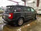 2016 CHRYSLER Town & Country