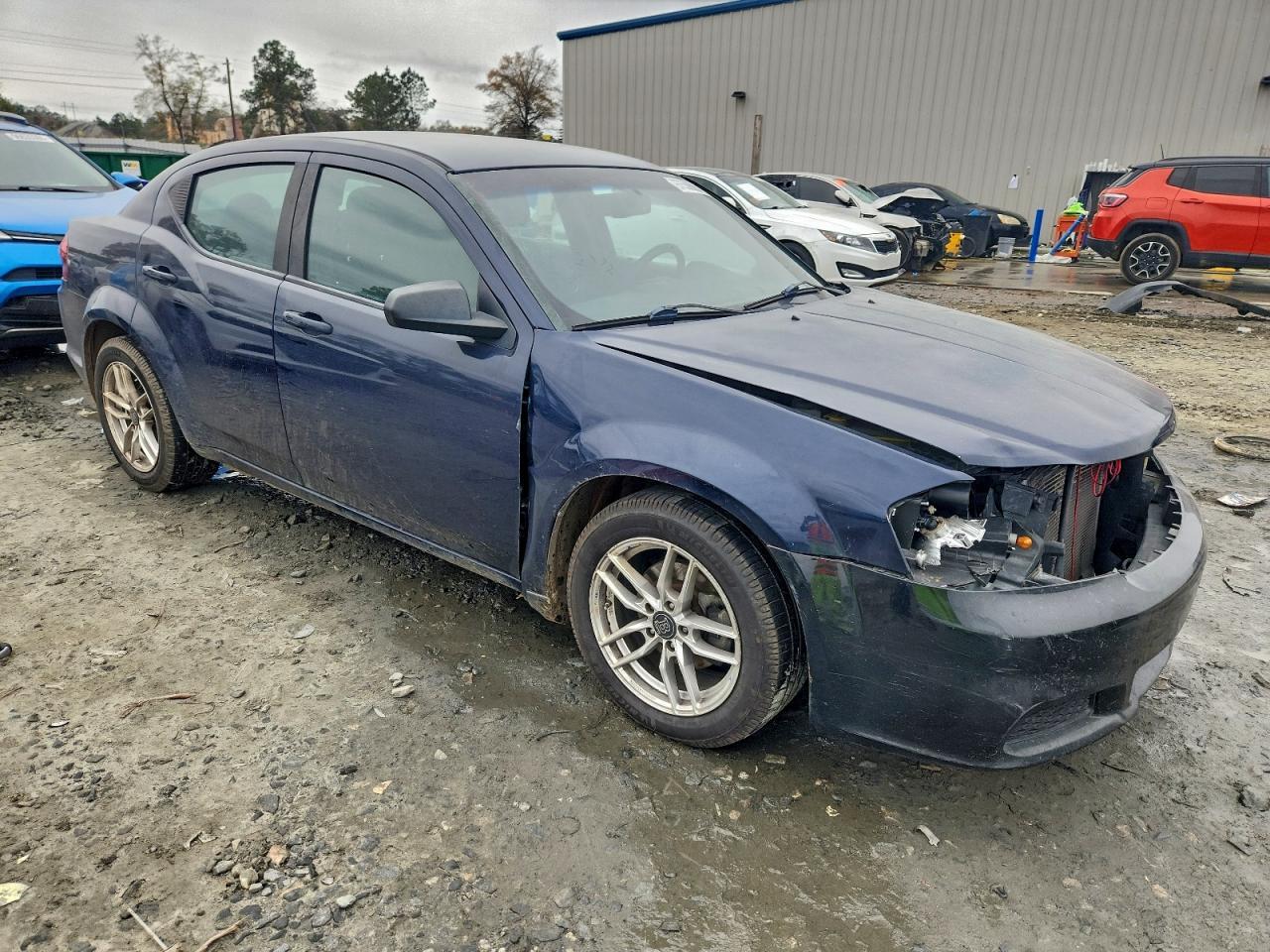 2014 DODGE Avenger
